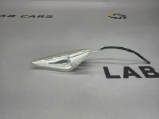 Повторитель поворота передний правый BMW X6 E71