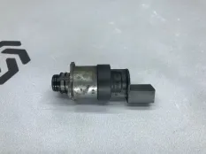 Клапан ТНВД BMW X6 E71 N57 N57D30B 40D 2011