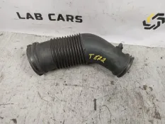 Резонатор воздушного фильтра Audi a6 C6 AUK 3.2