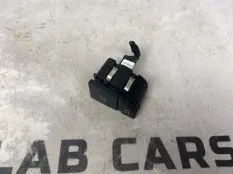 Клавиша вещевого ящика и дисплей Audi a6 C6 BPJ