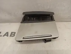 Пепельница передняя Audi a6 C6 CAHA 2.0 TDI 2011