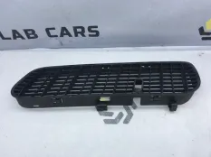 Решетка вентиляционная передняя левая BMW X5 E53