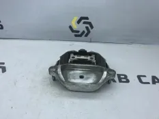 Подушка АКПП Audi A4 B8