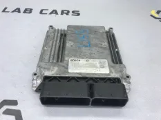 Блок управления двигателя DDE BMW 5 E61 204D4 2.0D