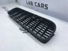 Решетка вентиляционная передняя правая BMW X5 E53