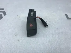 Кнопка аварийной сигнализации Audi a4 B8 CABB 1.8