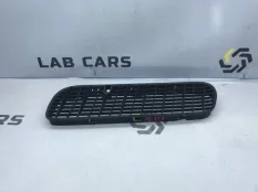 Решетка вентиляционная передняя левая BMW X5 E53