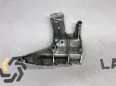 Кронштейн радиатора Audi a6 C6 BRE 2.0 TDI 2008