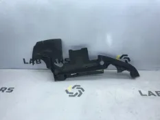 Дефлектор радиатора левый Audi a6 C6 BRE 2.0 TDI