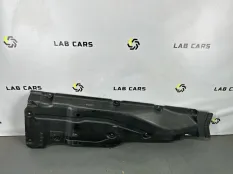 Защита днища кузова правая Mercedes-Benz