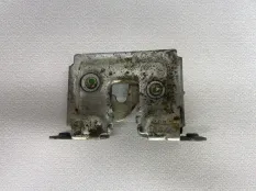 Замок капота BMW x5 E70 РЕСТАЙЛИНГ N63 50I N63B44A