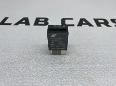 Реле Audi A6 C6