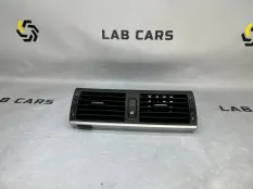 Дефлектор воздушный центральный BMW X5 E70