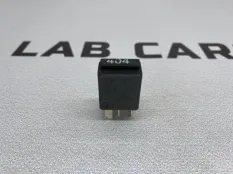 Реле 404 Audi A6 C6