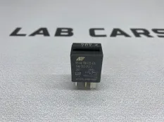 Реле 404 Audi A6 C6