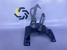 Замок капота левый BMW X5 E70 N52 N52B30AF 3.0I