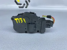 Сервопривод заслонок печки Audi a5 8T CABD 1.8