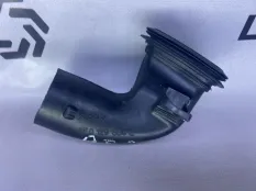 Патрубок воздушного фильтра Audi a6 C6 BPP 2.7 TDI