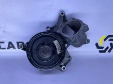 Водяная помпа BMW X6 E71 N57 N57D30B 40D 2011
