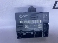 Блок управления дверью Audi A4 B8