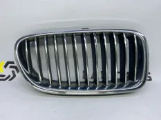 Решетка радиатора правая BMW 5 F10 N47N N47D20C