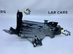 Кронштейн фары передний левый BMW 5 F10 РЕСТАЙЛИНГ