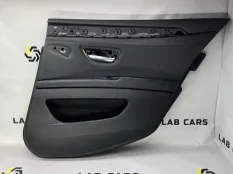 Обшивка двери задняя правая BMW 5 F10 N57 N57D30A