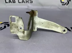 Кронштейн звукового сигнала BMW 5 E60 M54 306S3