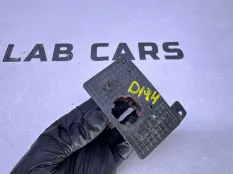Кронштейн датчика парковки левый Audi a5 8T CAMA