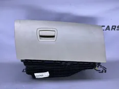 Бардачок передний BMW 5 F10 N63 50I N63B44A 2013