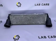 Радиатор интеркулера BMW X5 E70