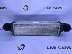 Радиатор интеркулера BMW X5 E70