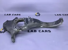 Кулак поворотный передний правый BMW X5 E70 M57TU2