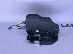 Замок двери задний левый BMW X5 E70 M57TU2 306D5