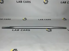 Молдинг стекла задний правый Audi a4 B8 CAGA 2.0