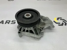 Насос помпа водяная BMW 5 E60 M57TU2 306D3 3.0D