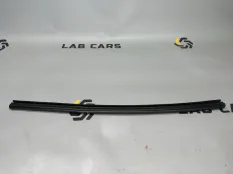 Уплотнитель капота BMW X6 E71 M57TU2 306D5 35D