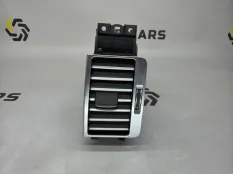 Дефлектор воздушный правый Land Rover Range Rover