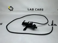 Форсунка омывателя фар передняя левая Land Rover