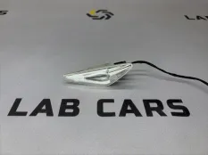 Повторитель поворота правый BMW X6 E71 N57 N57D30B