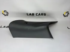 Обшивка стойки правая Land Rover Range Rover L405