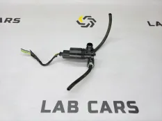 Насос омывателя стекла Land Rover Freelander 2012