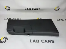 Обшивка стойки правая Land Rover Range Rover L405