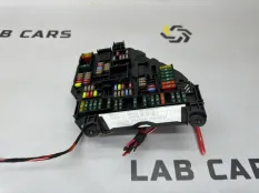Блок предохранителей задний BMW 5 F10 N47N N47D20C