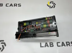 Блок предохранителей передний BMW 5 F10 N47N