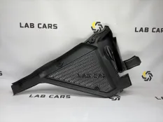 Решетка под лобовое стекло левая BMW x5 E70 M57TU2