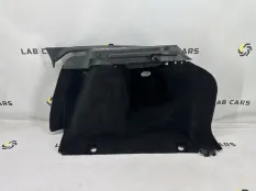 Обшивка багажника правая Land Rover Range Rover