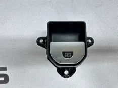 Кнопка стояночного тормоза Land Rover Range Rover