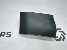 Накладка кузова передняя правая Land Rover Range