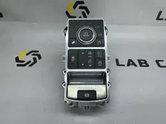 Блок управления подвеской Land Rover Range Rover